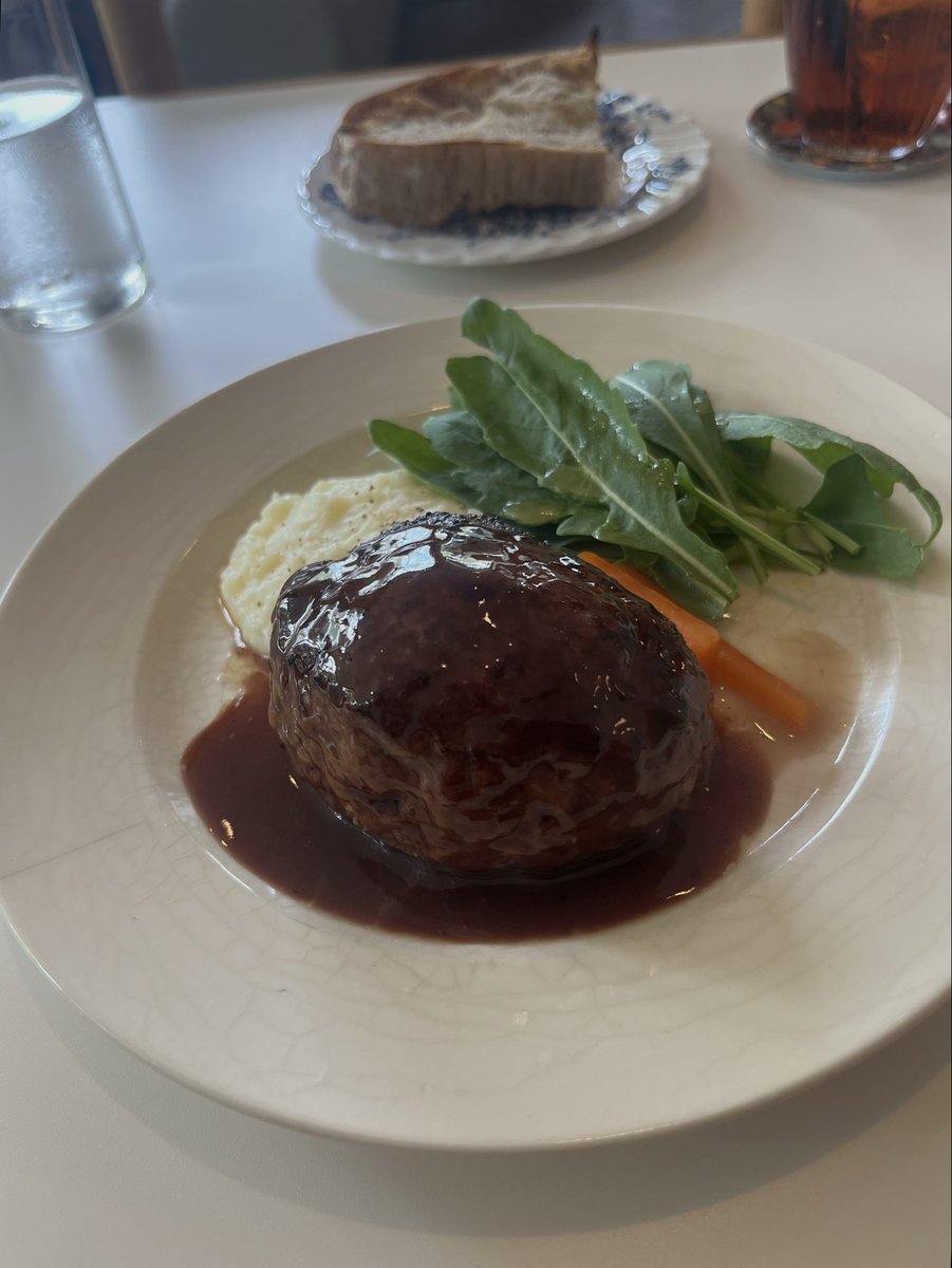 rikakom's tweet photo. 予約がすぐに埋まってしまうお店
キャンセルが出て入れた
次はいつ行けるんだろう https://t.co/2YmRMYiAx2