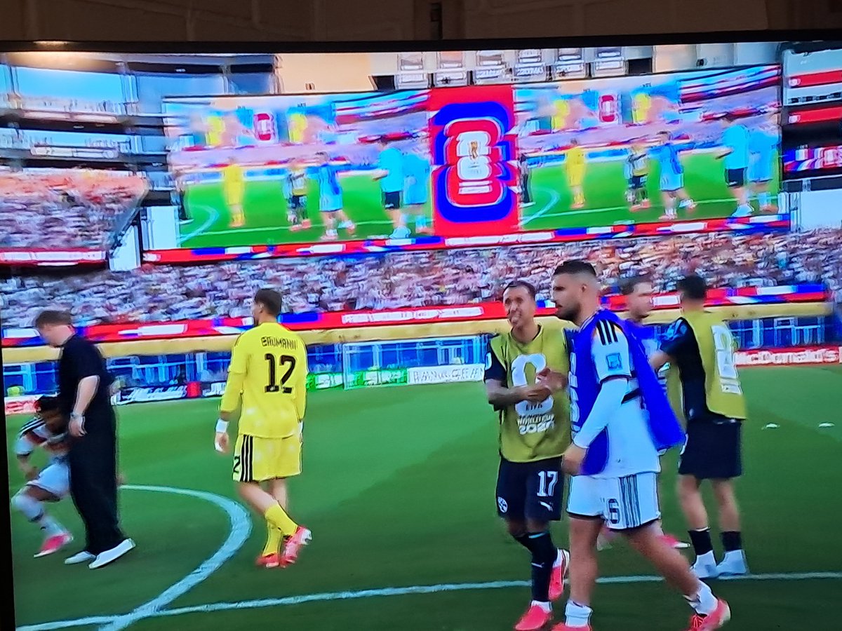TransitoAlejo's tweet photo. Felicitaciones a Paraguay. SE PASARON. NUNCA EN LA HISTORIA. PERDIERON LOS FAVORITISMO LOS FUERTES LOS PODEROSOS @CHVNoticitas_cl  @CHVNoticitas_cl  @TNTSportsAR  @TNTLA  @FOXDeportes  @24Horas_TVM https://t.co/IqyMNoEEy6