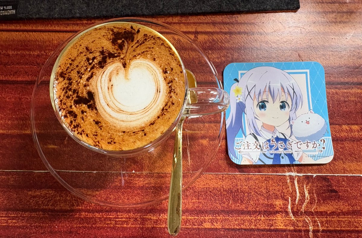 hirohirostar_'s tweet photo. やるのが当たり前すぎて忘れていましたが、カプチーノはココアを入れて飲んだ方が味も見た目もさらに良くなります。本場イタリアではよくココアを入れるそうです
あとポイントはミルクを注ぐ前のエスプレッソにココアを入れると良いですす https://t.co/Sx4MY1RNs1
