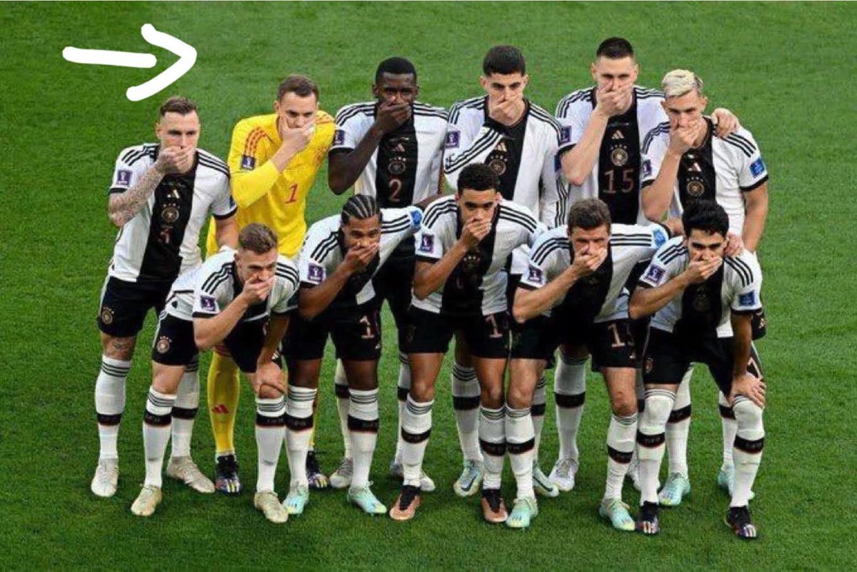 kimpl99237's tweet photo. @ofootball__ This is the price of your hypocrisy. You were very vocal about Qatar, but suddenly went silent when it came to the United States. https://t.co/4xPxbKYx9c