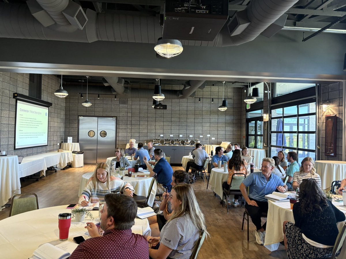 KevinDeShazo's tweet photo. Incredible day with @AZGolfAssn.  Great discussion on self-awareness, communication, self-leadership and fear. 

Nothing better than being onsite to serve and equip leaders and organizations. https://t.co/Ux21arRTL7