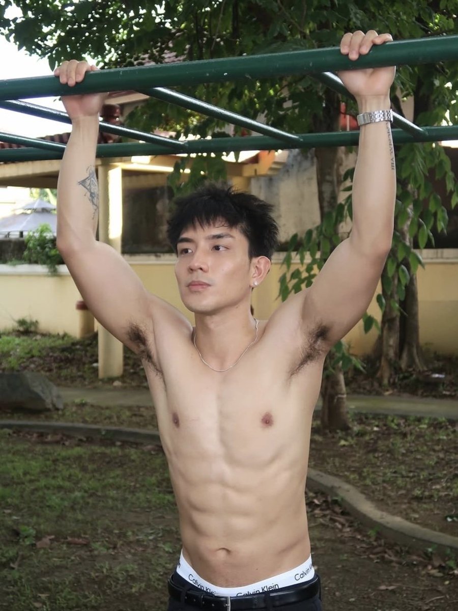 pauloMDtweets's tweet photo. Siya pala yung Ralph Malibunas (former PBB Housemate). 

Now I know 😏 https://t.co/CZAGFzcPoA
