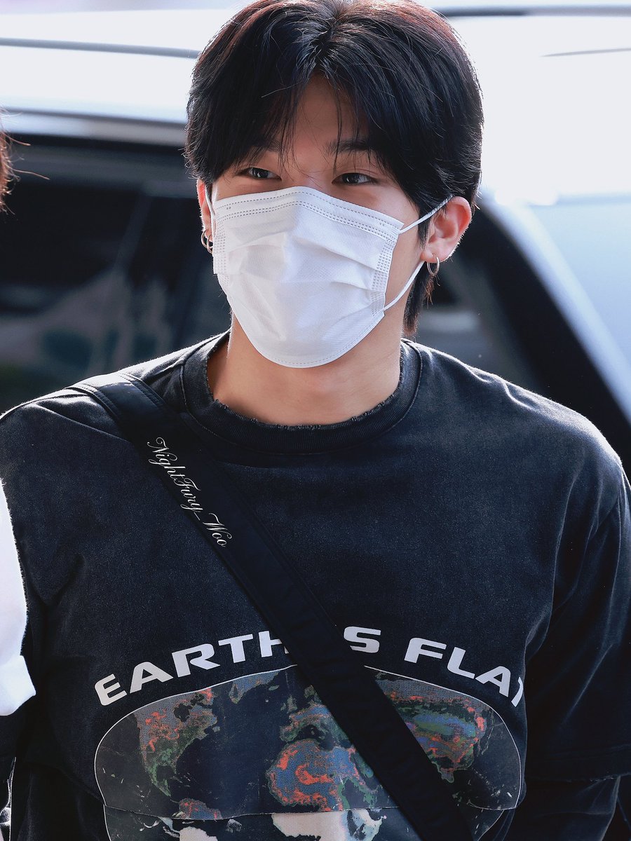 theparkjs's tweet photo. (｡◝‿◜｡) https://t.co/1W2hFfAGQQ
