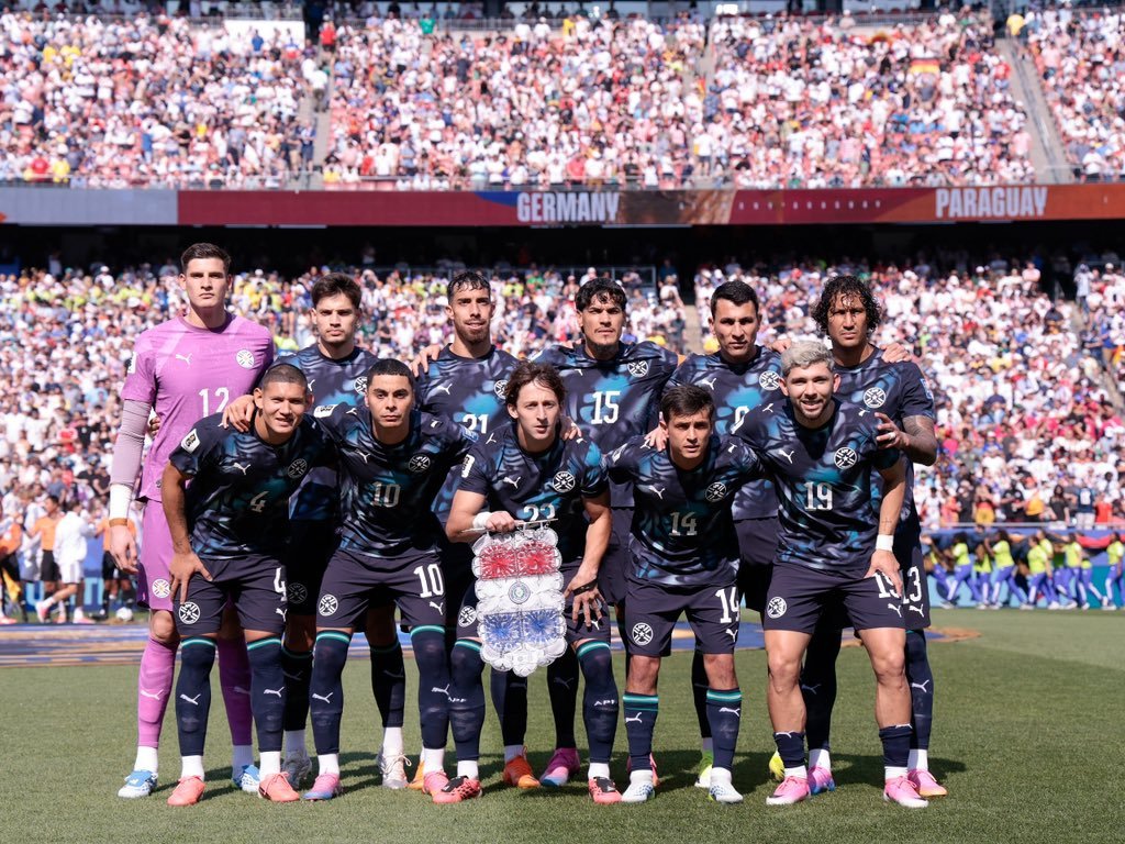 VSportsTM's tweet photo. La victoria más grande de Paraguay en la historia de los Mundiales, le pese a quien le pese y le guste a quien le guste. https://t.co/vFMt69dCd1