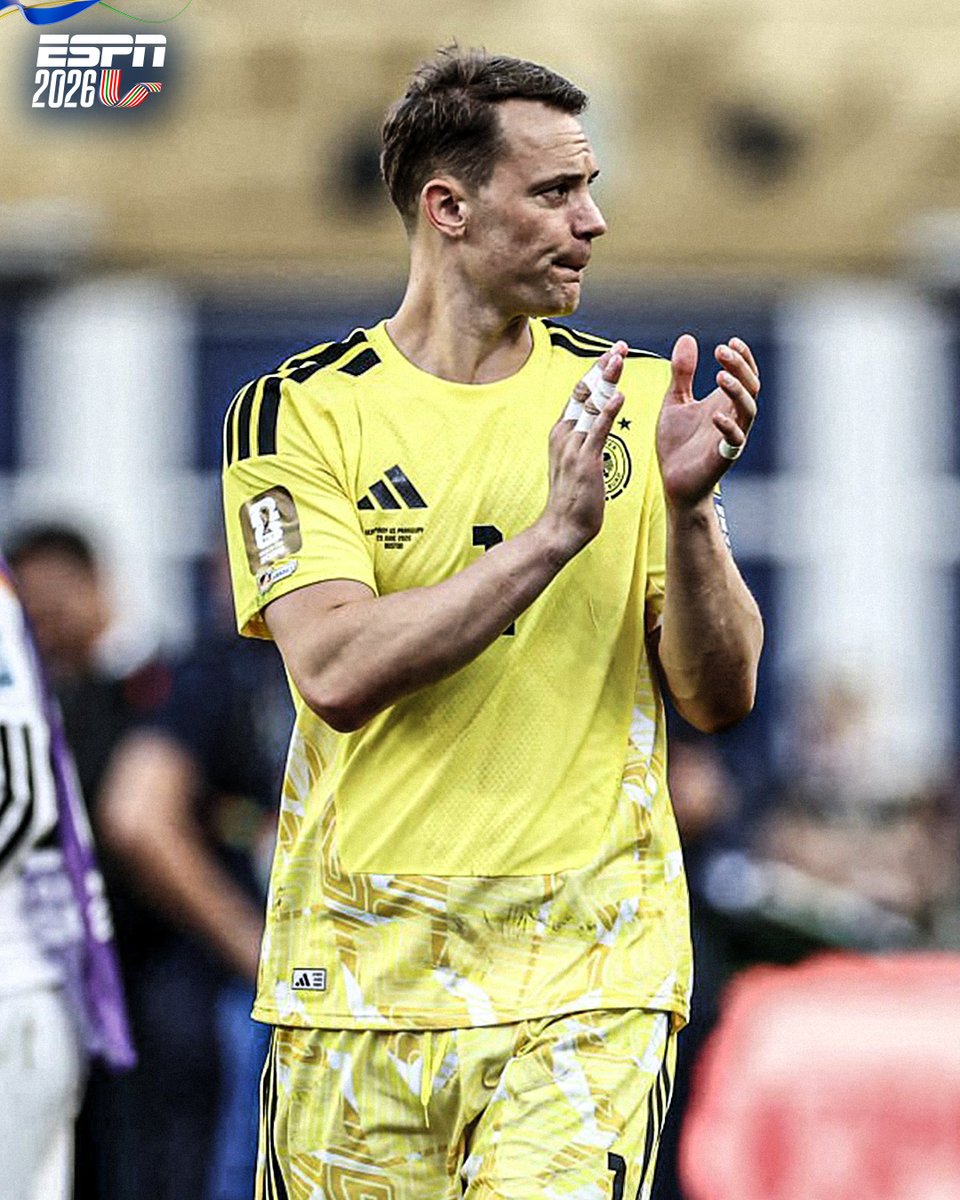 ESPN_CENAM's tweet photo. Conteniendo las lágrimas, en shock y sin respuestas...

Así terminó el último baile de Manuel Neuer💔🇩🇪 

#ESPNMundial https://t.co/ZA5tHv28AH