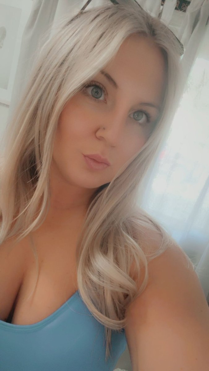 jessixoxoo1's tweet photo. Hi ๐ซช๐
https://t.co/WZYKYIP9hd
#masturbate #content #onlyfans #sexy #fuck #dildo #naked #lingerie #contentcreator #onlyfans #curvy #fyp #linkinbio
#pussy #ass #masturbation #sexy #curvy #boobs #tits #nipples #pussyspread #wet #fingering #cum #over20 #clit #fingering #sub https://t.co/OhNS0eFciv