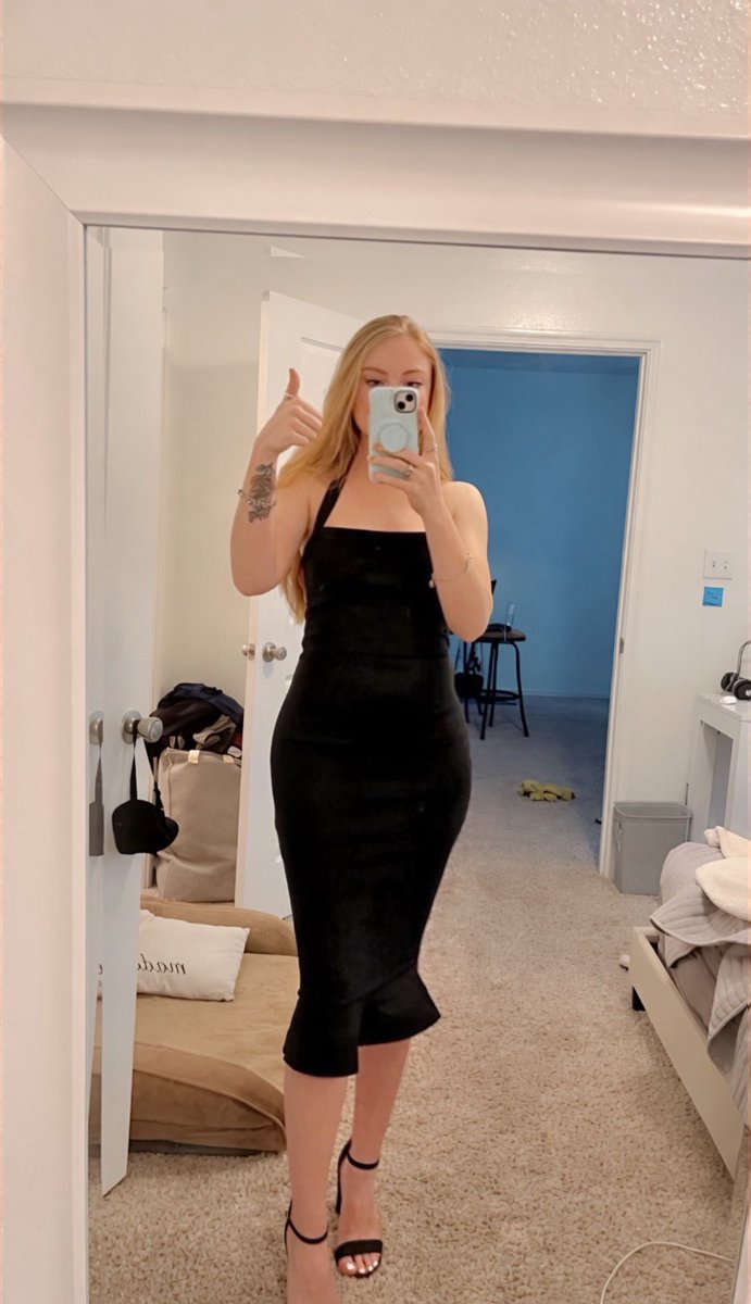 blabowabo's tweet photo. Cuck wants to expose his girlfriend for everyone to see #irl #submission #gf https://t.co/Lf2ga3sLS7