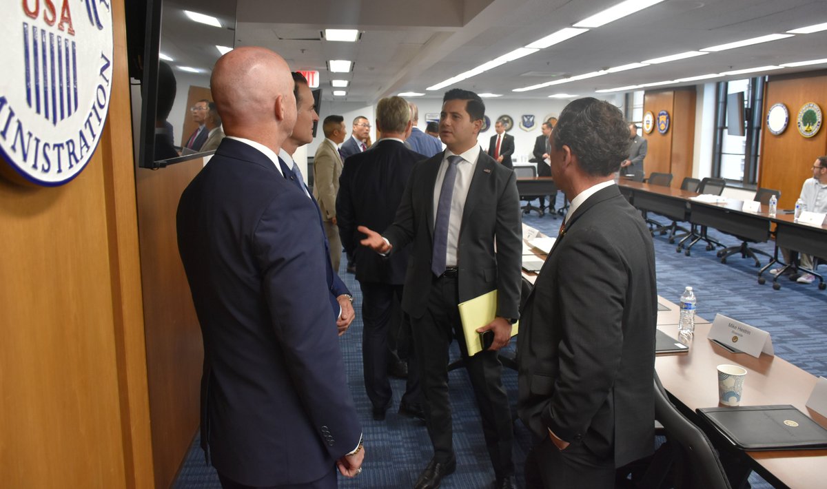 USAO_LosAngeles's tweet photo. .@USAttyEssayli met today in Los Angeles with senior Southern California law enforcement officials to discuss ongoing federal and local efforts to combat crime.

Also in attendance today were @FBILosAngeles Assistant Director in Charge Patrick Grandy, @DEALOSANGELES Special Agent in Charge (SAC) Anthony Chrysanthis, @LosAngelesATF SAC Kenneth Cooper, @HSILosAngeles SAC Eddy Wang, @USMSLosAngeles Acting Marshal Rogelio Nuno-Marquez, @SecretService SAC Armando Marquez, @IRS_CI SAC Darren Lian, @NathanHochmanDA, @DA_MikeHestrin, @sbcountyda Jason Anderson, @ENasarenko, @DASantaBarbara, and @dandow.
