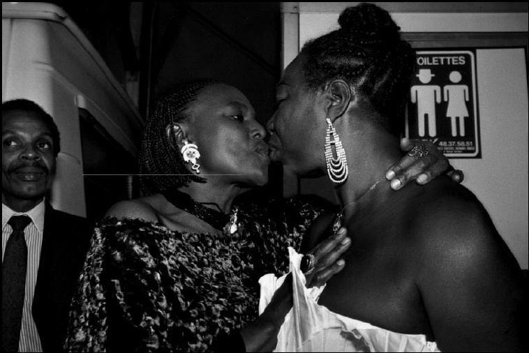 aseelswaid9's tweet photo. miriam makeba and nina simone. 
at a jazz festival. saint-denis, france. 1989. https://t.co/kNhAA2vNiQ