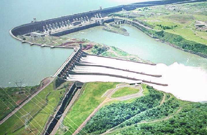 robcox's tweet photo. @JotaConMate damn big dams https://t.co/gUWZHyQ3H4