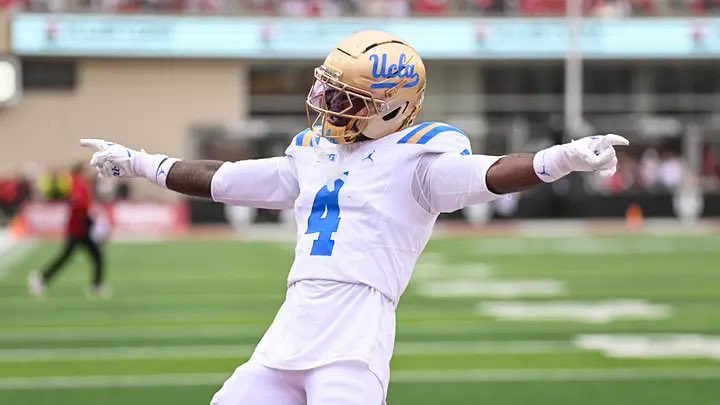 Jermainecobbin_'s tweet photo. Blessed to receive an offer from @UCLAFootball!!!!! @EddieWhitley37 @BuckFitz @Hunter_DeNote @jaxon_rose8 @NatlPlaymkrsAca @BallHawkU @dustinw45 @ryanstruck49 @Football_SPT @SocialDweebs @TomLoy247 @ChadSimmons_ https://t.co/cBnoTF1nJo