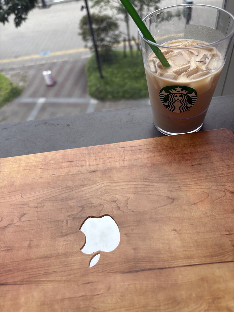 string_tatsuya's tweet photo. 明日から新しい職場！ワクワクドキドキ🙄

引き続きTerraform力の強化やっていきます！ https://t.co/zvcbJMgYYR