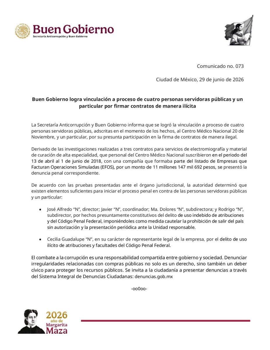 BuenGobierno_mx's tweet photo. #ComunicadoBuenGobierno

La Secretaría Anticorrupción y #BuenGobierno informa que se logró la vinculación a proceso de cuatro personas servidoras públicas, adscritas en el momento de los hechos, al Centro Médico Nacional “20 de Noviembre” y un particular, quienes suscribieron contratos de manera ilegal con empresa que formaba parte del listado #EFOS, por un monto de más de 11 mdp.

📄 https://t.co/Rp9vluTMvE