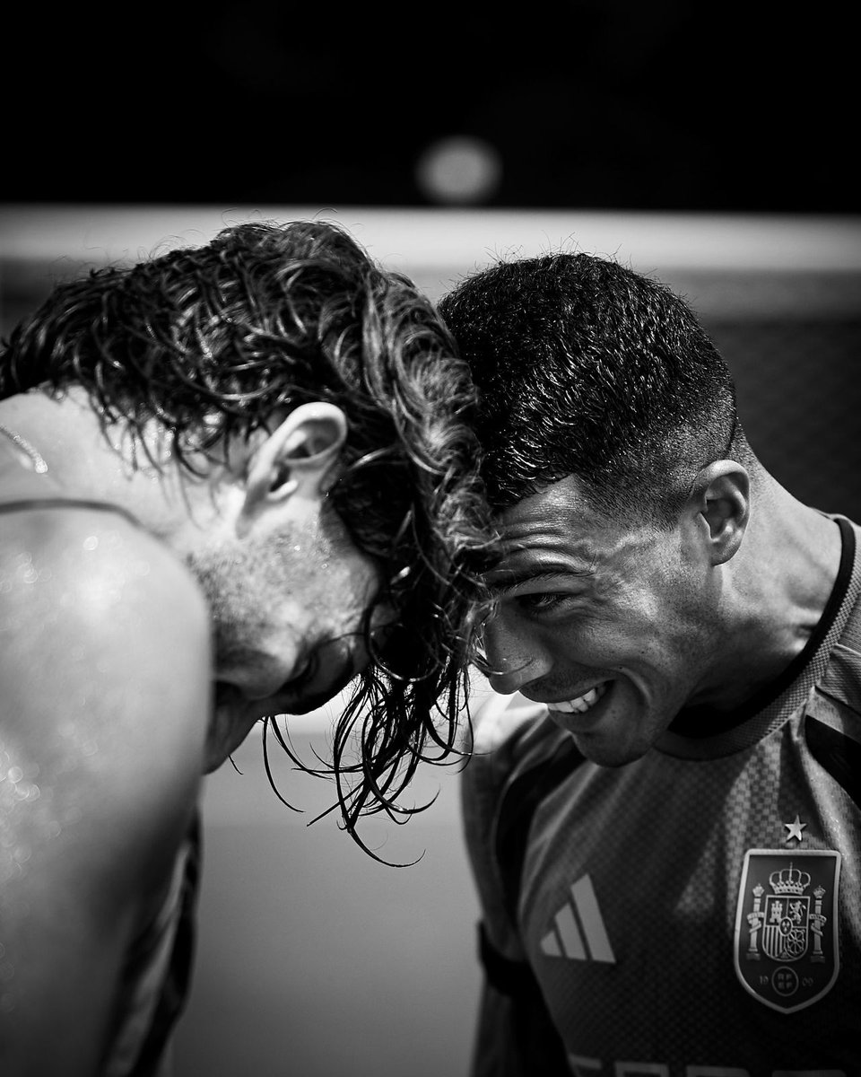 SEFutbol's tweet photo. 📸 Tenemos una barbaridad de galería esperándote aquí: https://t.co/lf9bCGOogK

Pero te dejamos estas dos de muestra ;)

#VamosEspaña | #CopaMundialFIFA https://t.co/XaVDNYaafd