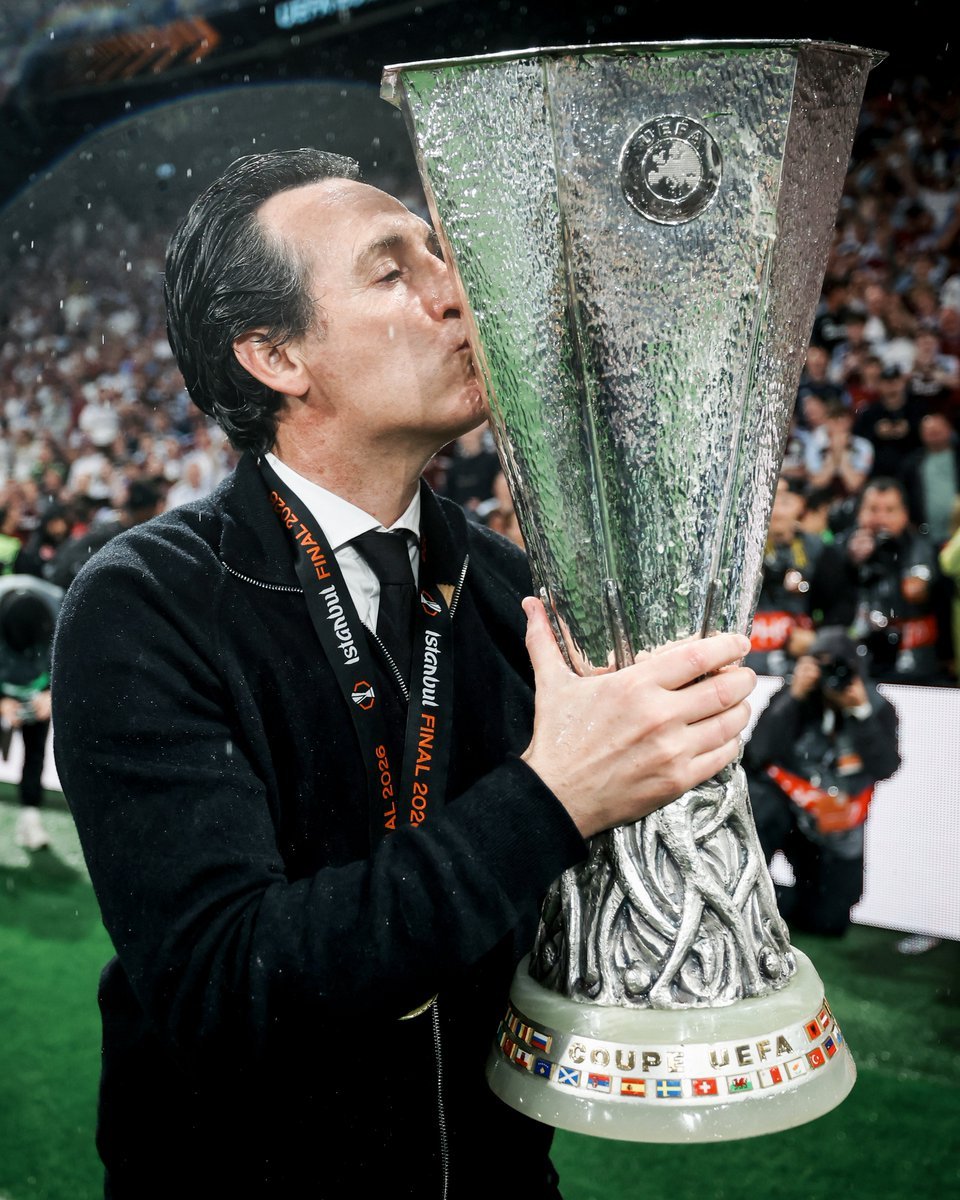 AVFCJapan tweet picture