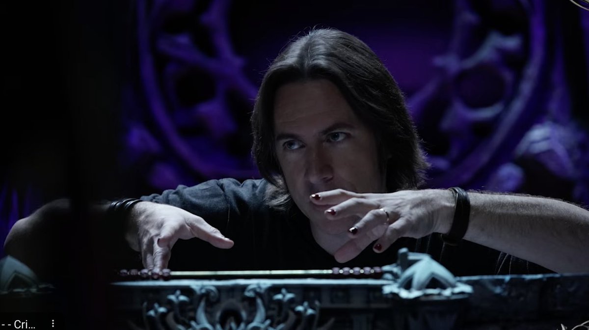 Liisabelle's tweet photo. Hap Birdday Matthew Mercer. 
A hero for us all. 
#criticalrole 🥂🍰🎂 https://t.co/OKzcTOIDFK