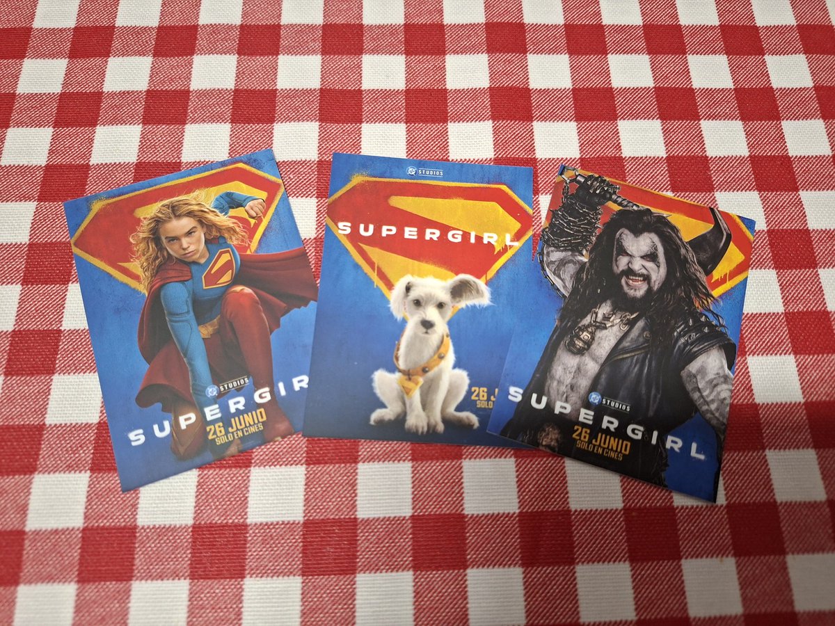 jrvimes's tweet photo. @PaniniComicsEsp #TBOSupergirl todavía no la he visto. El sábado fuimos al cine y la familia prefirió Toy Story 5. Al menos en Cinesa me regalaron las cartas promocionales. A alguien más le han dado obsequios? @MarvelCineComic https://t.co/OKM1084w6g