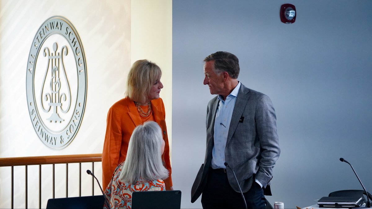 DondePlowman's tweet photo. Had a great afternoon at @UT_Southern for the first day of our UT Board of Trustees meeting. As @UTKnoxville reaches the next level as a university, I am grateful for the steadfast support of our trustees. It's a great time to be a Tennessee Vol. #LeadershipMatters https://t.co/KRhxUaDIJT