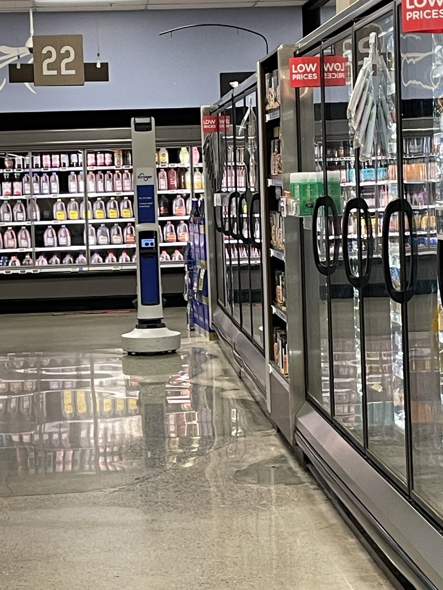 yoacasia's tweet photo. Kroger on Howell mill when tf they get these mfs 😭 https://t.co/Gr4v4nm7xi