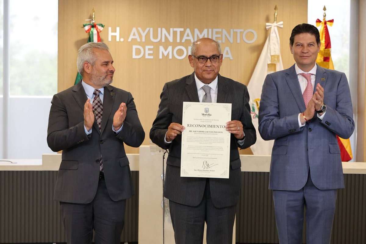 AlfonsoMtz_Mx's tweet photo. 🫶 Conmemoramos el 25 aniversario del rescate del Centro Histórico de Morelia, una fecha que reconoce la visión, el compromiso y la suma de esfuerzos que hicieron posible devolver a la ciudad uno de sus mayores orgullos, y que es Patrimonio de la Humanidad.

#MoreliaBrillaMás✨ https://t.co/D7fsXk363G