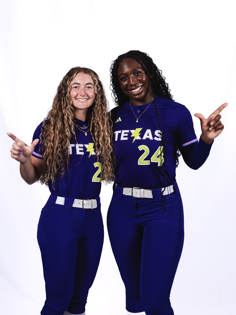 AUSL_Volts's tweet photo. Got our Red Raiders in the studio 🤩⚡️💜

@TexasTechSB x @TechAthletics https://t.co/w4MFNQLFde
