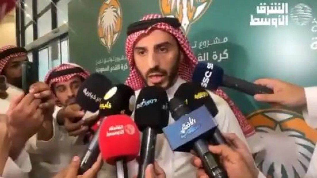 ganem_q's tweet photo. اعتقد ان افضل شخص ممكن يقود الاتحاد السعودي لكرة القدم حاليا هو الاستاذ عبدالاله النجيمي ..
من استطاع مع فريق عمله اقفال اكبر ملف في تاريخ الكرة السعودية ( التوثيق ) بنجاح باهر كذلك محبوب من كافة الاندية وعقلية رياضية ادارية مميزة ويحمل سيرة ذاتية رياضية وادارية في هيئة الغذاء والدواء 
#مجرد_اقتراح