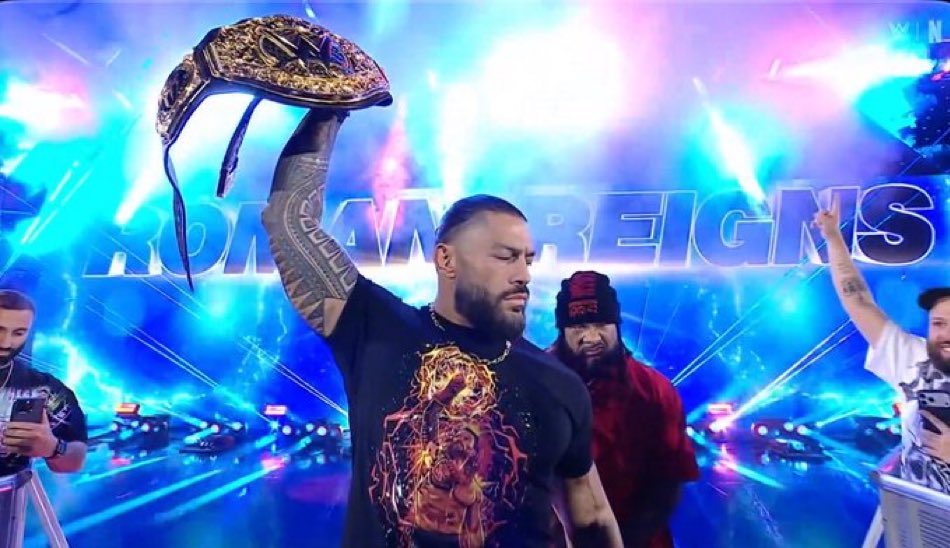 iymarrr's tweet photo. Goat king #WWERaw https://t.co/ErWwVOAEKx