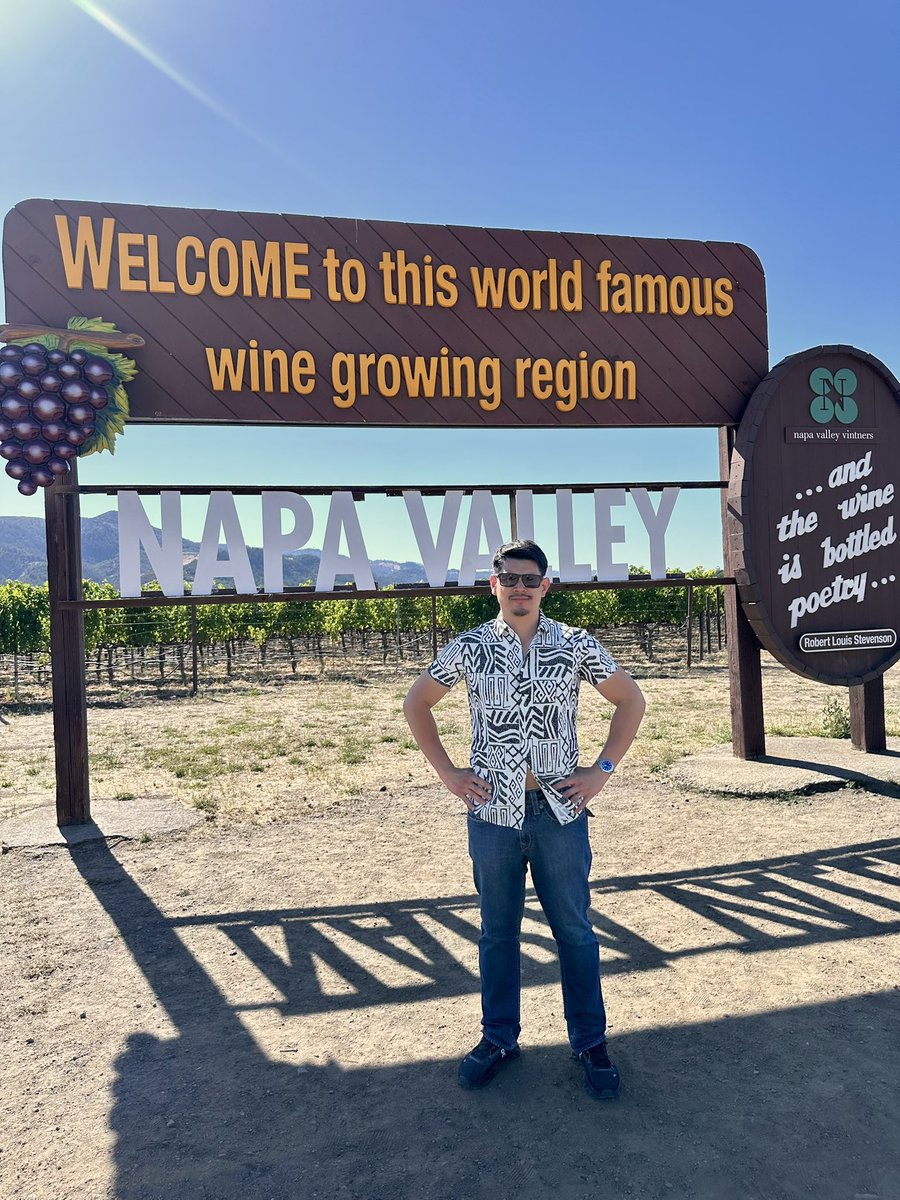 cherubimtito's tweet photo. Grape expectations exceeded 🍷☀️😎💪🏾 #winecountry
📍🇺🇸 Napa Valley, CA
.
.
.
.
.
#napa #napavalley #daddy #california 
@VisitCA https://t.co/yt23POYkCB