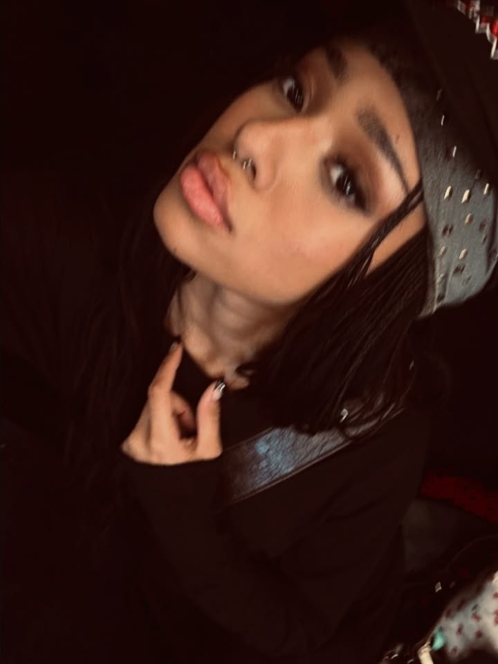 MannonTalks's tweet photo. Manon is more famous, hot, and prettier than those shitty whores will ever be. And to those who disagree, stay mad❤️ https://t.co/iXCikCIxlM