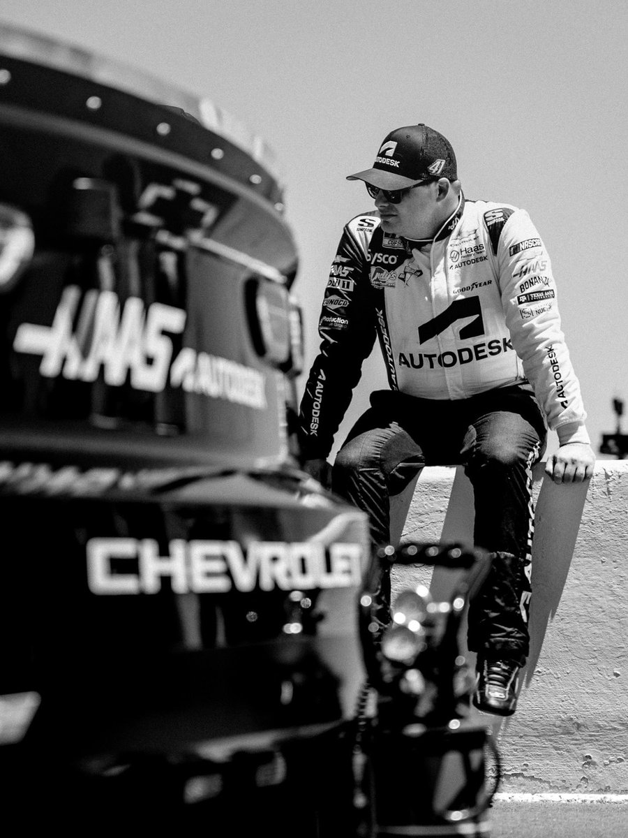 Cole Custer tweet media