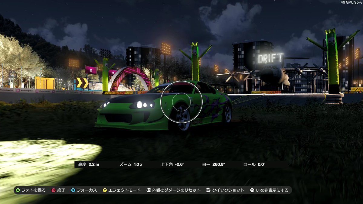 helix_raw's tweet photo. 今回もまおうりすたさん（@re2tar）のバイナリーお借りしてちょっと昔風にアレンジしたドリ車二台目制作♪穴が開いてるせいでリアが意味深な感じに…（かわいいポイント）
私有地にドリフト専用コースを生やしてみたけど、初心者には持て余すレベル…（誰か一緒に走って欲しい）
#ForzaHorizon６ #FH6 https://t.co/2VMxKpxQgA