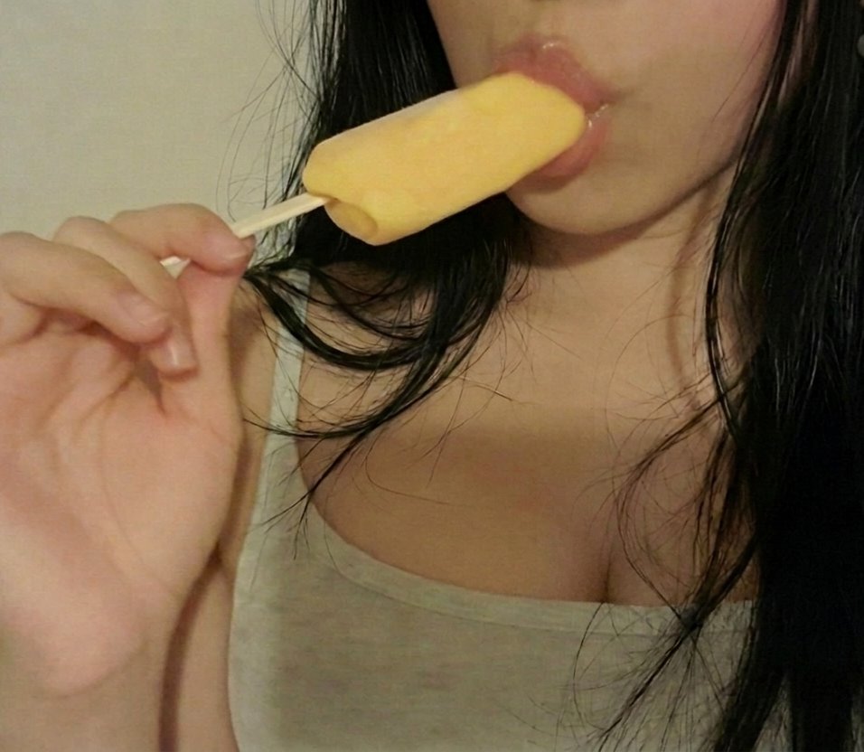ryujislvr_s's tweet photo. who else loves melona :3 #nsfwtwtًً https://t.co/cdAfvGPyp3