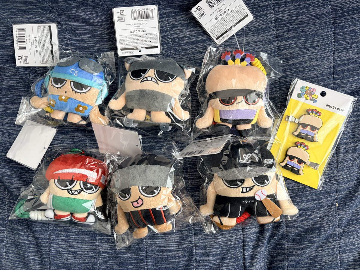 bfb1_ma's tweet photo. キター！
奇跡的に買えたブンブラたち✨
きゃわ🥰

クッションも楽しみだなぁ😊 https://t.co/vW9FFzWjup
