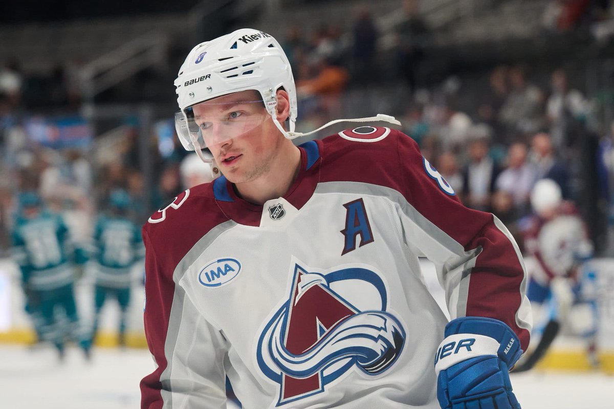 NHL_Muse's tweet photo. Cale Makar is about to get PAID. 💸

Pierre LeBrun says there’s no world where Makar and his agents ask for less than Kirill Kaprizov’s $17M AAV. 😳

What do you think Makar will sign for? 🤔 https://t.co/0xLSf00Fd3