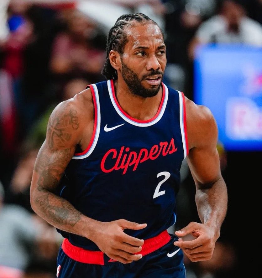 ClippersARG_'s tweet photo. “Es muy poco probable que Kawhi Leonard vuelva a jugar un partido como Clipper.”

Vía @ChrisBHaynes https://t.co/tNO1KqYsPi
