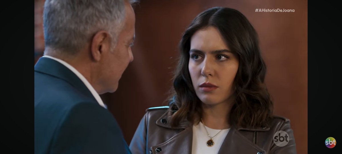 NovelasParaTS's tweet photo. Rogério: “Não leve a mal o que eu disse. O que se vê não se julga”

Joana: “E o que se julga não se vê, não é mesmo?”

Isso mesmo, afronta esse babaca

#AHistóriaDeJoana
#AHistóriaDeJoana023 https://t.co/8MfeVYir1e