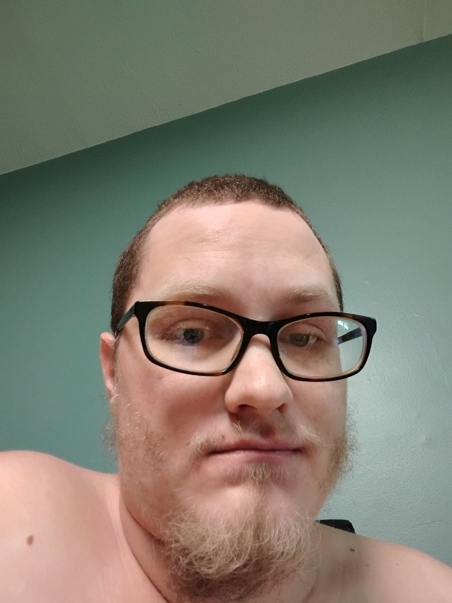 Pyro_Mango tweet picture