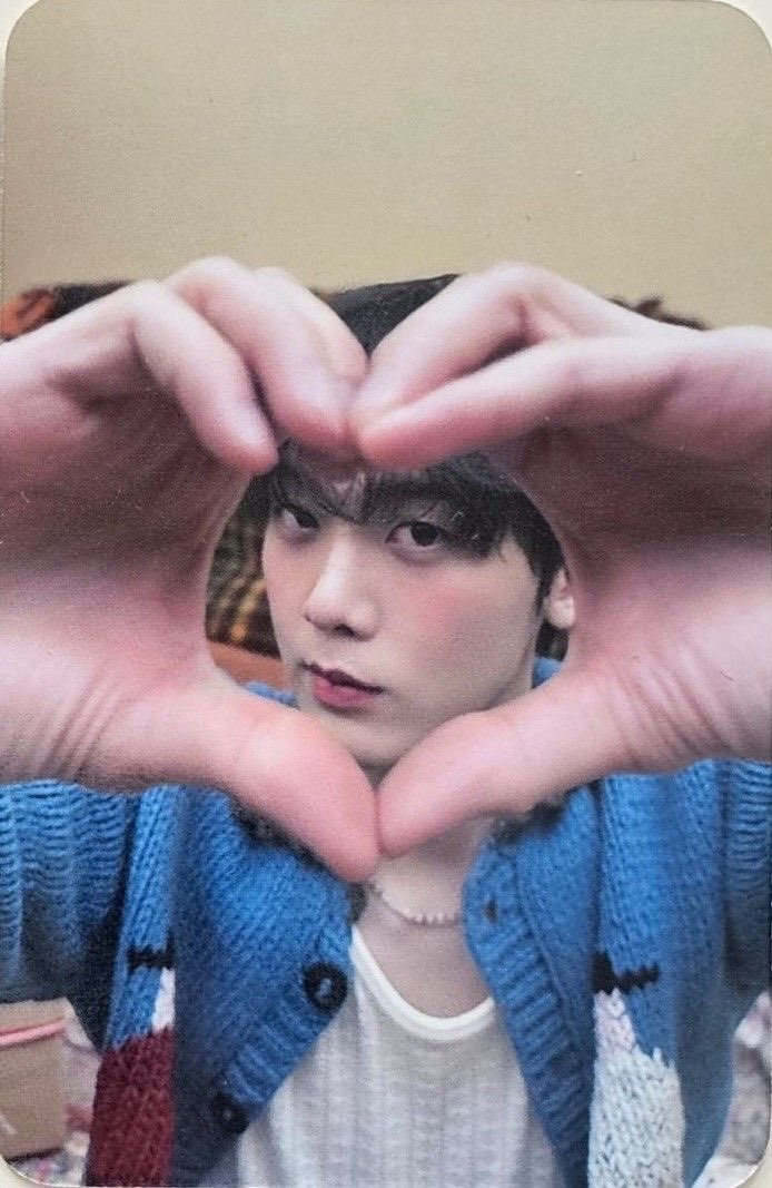 LalaEsmeral's tweet photo. Las Aroha colombianas queremos compartir con Sanha y disfrutar de su talento, cantar sus canciones y reír con sus ocurrencias. 

#𝗦𝗔𝗡𝗛𝗔𝗲𝗻𝗖𝗼𝗹𝗼𝗺𝗯𝗶𝗮 #윤산하
@fantagiomusic_ @YOONSANHA_offcl @ninshi_ent @offclASTRO 

🇨🇴📡🇰🇷♾️💜 https://t.co/9hbpCqKlpn