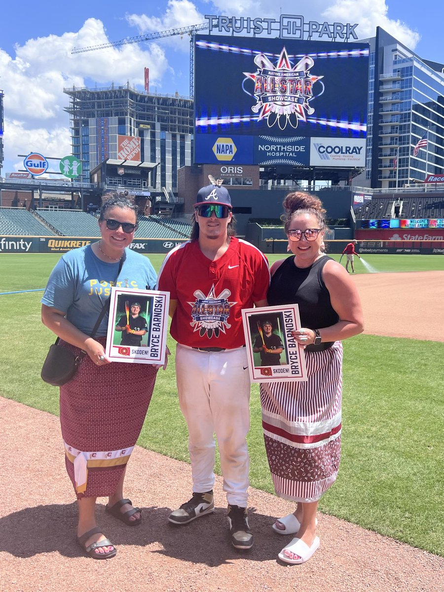 BryceBarnoski's tweet photo. Thanks to my family and friends for being there for this special event 

#truistpark #Nativeamericanallstarshowcase https://t.co/4iuTyN3Iy9