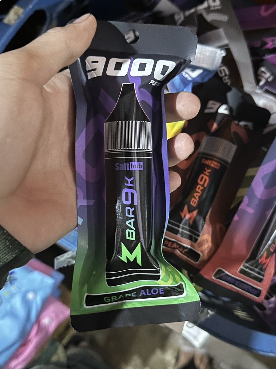 VapeShopcjrl's tweet photo. MARBO9OOOPUFF  
แถมสายคล้องคอทุกตัว พร้อมส่งทุกกลิ่น
📩สนใจสั่งซื้อ | สอบถาม | ทักแชทได้เลยค่ะ 💬
👇🏻ติดต่อสอบถาม👇🏻
    @828mesae 💝

#Phuket #ร้านขายพอตภูเก็ต #พอตส่งด่วนภูเก็ต #ใช้เเล้วทิ้ง #พอต #เที่ยวภูเก็ต #Grabภูเก็ต  #บริการส่งด่วนภูเก็ต #prภูเก็ต https://t.co/6WaXDM4Xi3