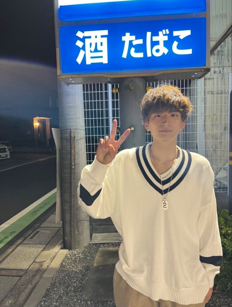 t_0425_'s tweet photo. DM https://t.co/BA65npZVvD