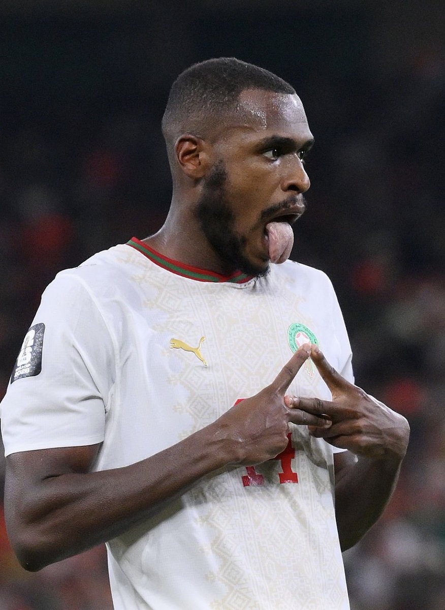 FutbolMarroqui's tweet photo. TE QUEREMOOOOOOS ISSAAAAAAAA 🇲🇦🇲🇦🇲🇦🇲🇦🇲🇦❤️❤️❤️❤️ https://t.co/t7BKj0YFW6