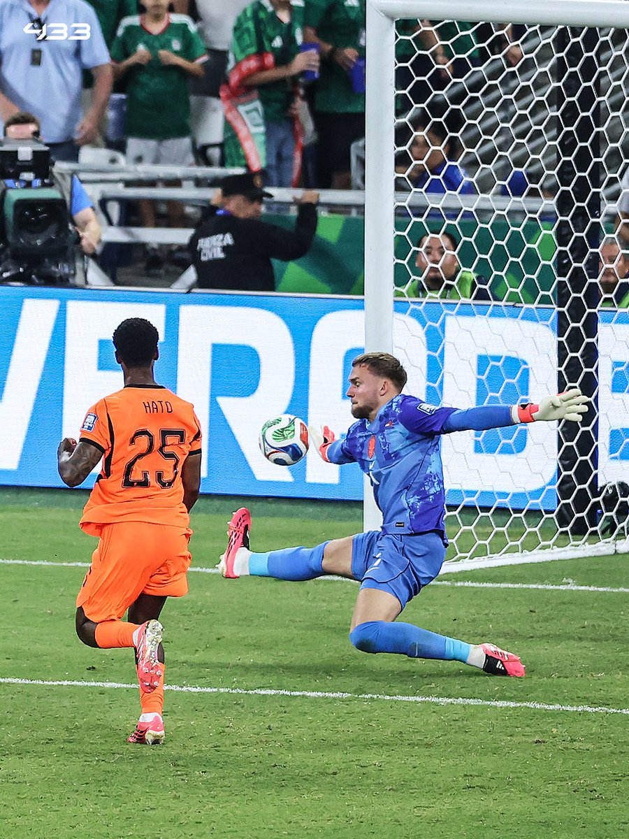 433's tweet photo. 𝐒𝐀𝐕𝐄 𝐎𝐅 𝐓𝐇𝐄 𝐓𝐎𝐔𝐑𝐍𝐀𝐌𝐄𝐍𝐓? 🤯🧤

𝗕𝗔𝗥𝗧 𝗩𝗘𝗥𝗕𝗥𝗨𝗚𝗚𝗘𝗡, 𝗧𝗛𝗔𝗧 𝗪𝗔𝗦 𝗥𝗜𝗗𝗜𝗖𝗨𝗟𝗢𝗨𝗦 😳 https://t.co/DDASOE5s1H