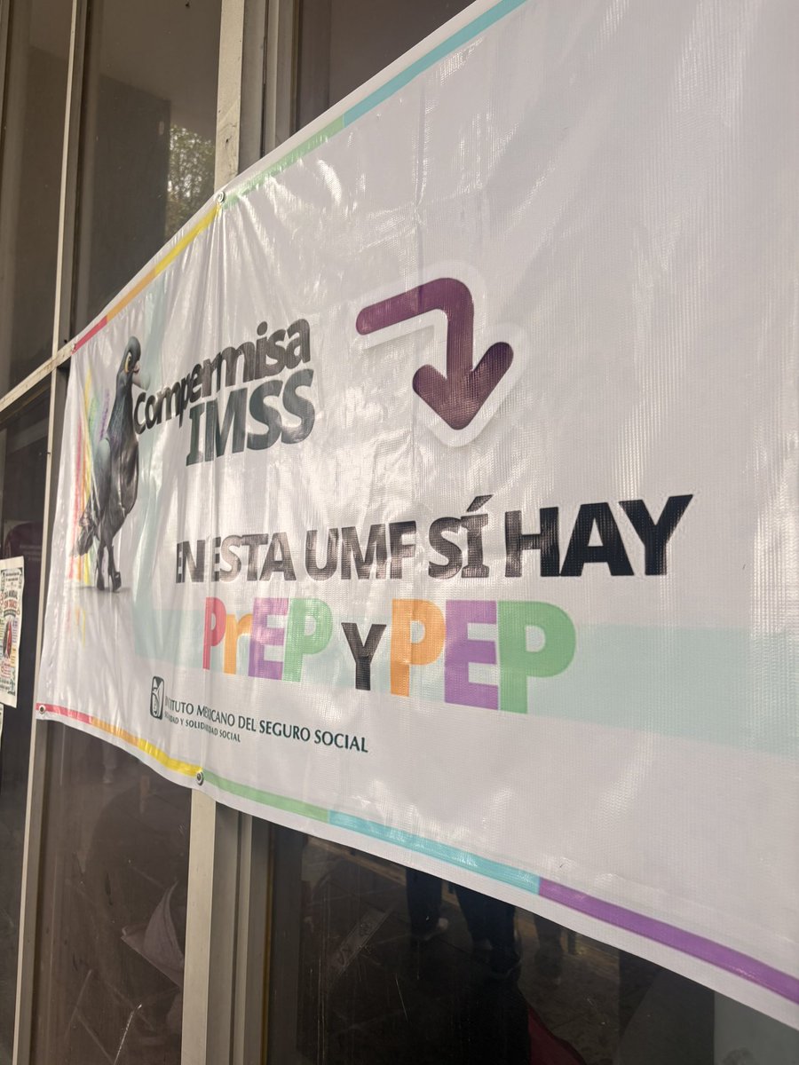 RicardoDBosque's tweet photo. El día de hoy fui a mi cita en la UMF 10 del IMSS y al entrar vi este cartel y quise preguntar por el PREP, mi doctora ni sabía donde tenía que pedirlo y que no todos son candidatos, fui a prevenimms y me mandaron a otro espacio donde no tenían idea más que fuera a urgencias https://t.co/wdwPB371sz