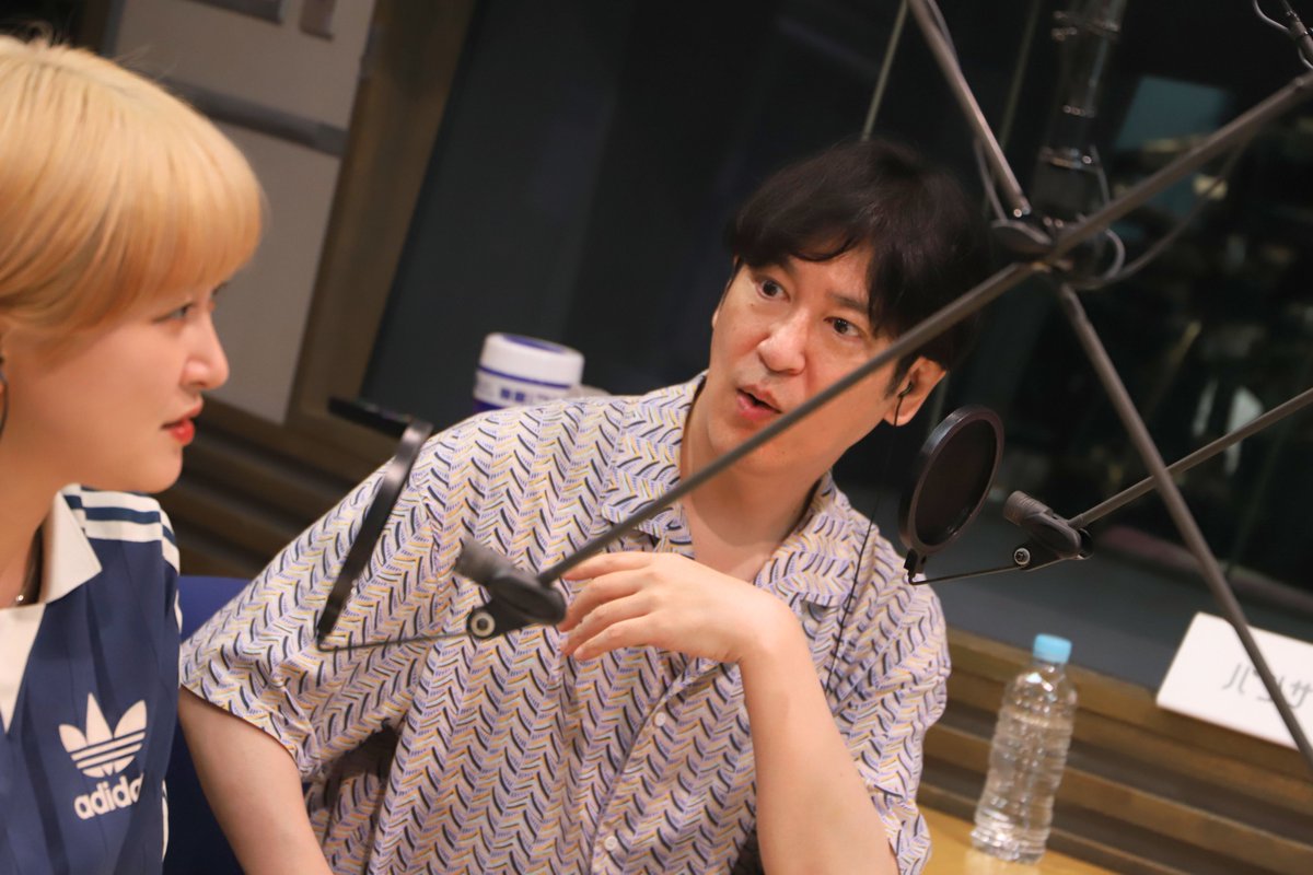 flat954's tweet photo. ================== 
お笑いコンビ #ラランド 
サーヤさん＆ニシダさん
　　 📻️出演中📻️
================== 

📱POSTは「#ふらっと954」をつけてね 
＼ ここから聴けます ／ 
https://t.co/it4bl1I9RF https://t.co/A3bZlEwOeT