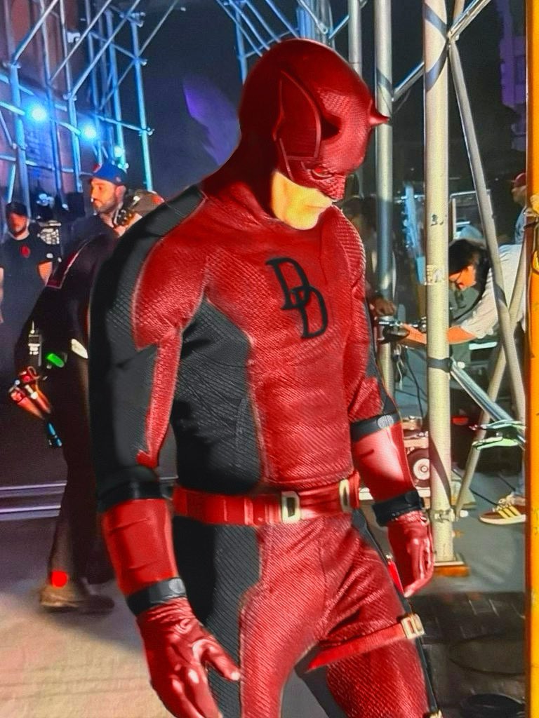 Spider_Geek4's tweet photo. Made some edits on how the suit could have been better.(I still really like the new suit tho in my opinion) https://t.co/cCU29t1ZCc