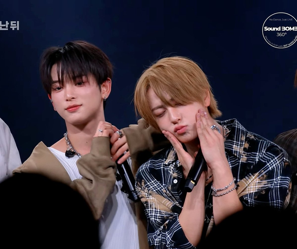 forcherriez's tweet photo. 🐰🐣✨ https://t.co/4YML2lNNl6