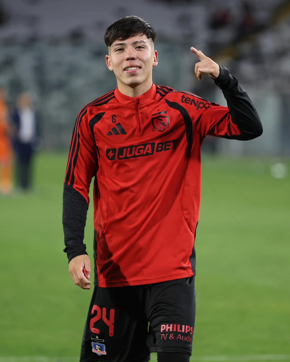 juuuliaaaaan's tweet photo. Gol y asistencia de Leandro Hernández contra Unión Española. En total durante la temporada 2026: 

5 Goles
4 Asistencias 

Participación directa en 9 tantos de Colo-Colo. https://t.co/XPUOlkLp80