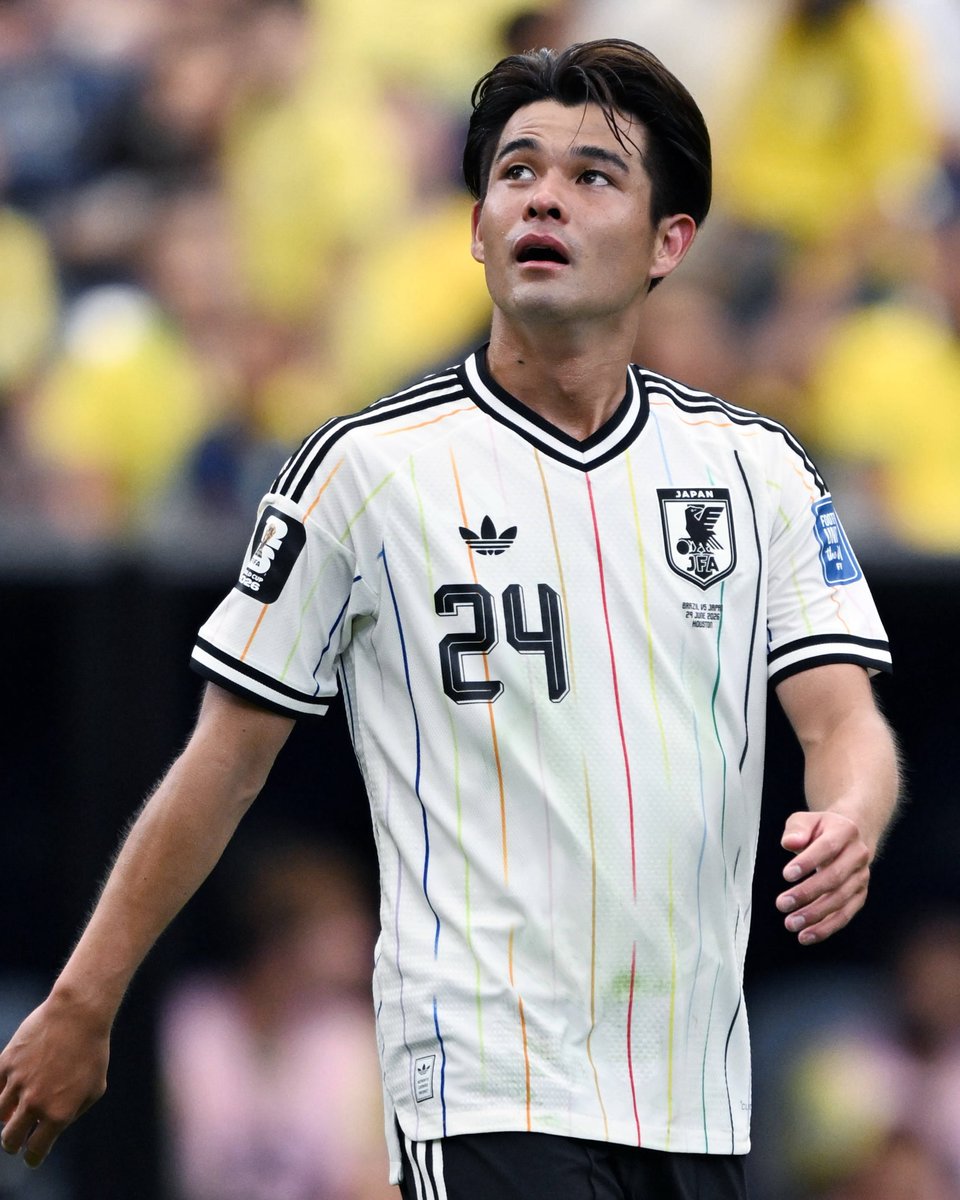 mainz05_jp's tweet photo. カイシュウが先制ゴールを決めるも、日本代表はブラジルに1-2で敗戦

最後まで堂々たる戦いぶりでした🇯🇵

お疲れさま、カイシュウ👏

#マインツ05 #佐野海舟 #FIFAWorldCup https://t.co/TptVIhyoQp