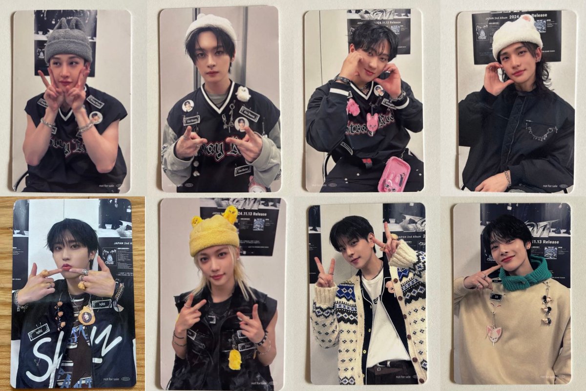 shoyoskz's tweet photo. SKZ AND SKZOO DOUBLE SIDED POBS https://t.co/wRCoCvaL6z